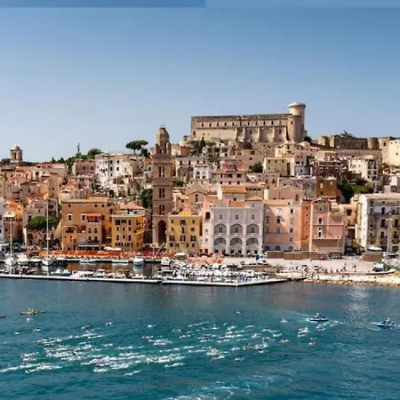 Di Schino House Gaeta