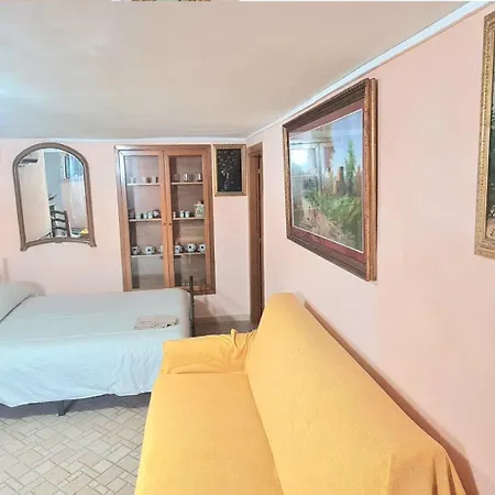 Di Schino House Apartment *