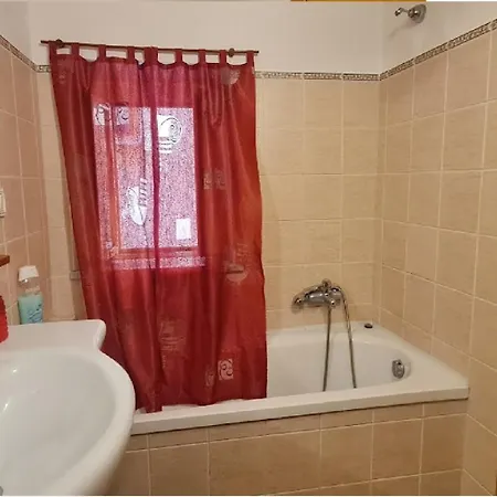 Di Schino House Apartment *